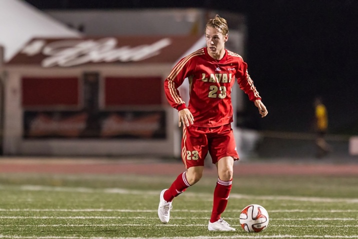 Kevin Cossette in full Laval Rouge et Or gear. Image source: infosoccer.ca